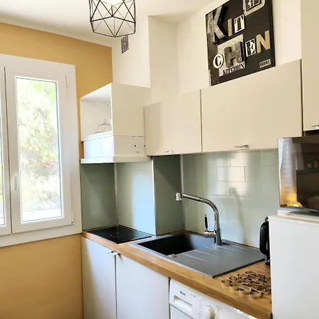 Renove, Clim, Wifi, Parking Proche *